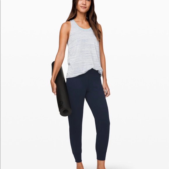 Align Jogger 28” True Navy NWT - Picture 3 of 8